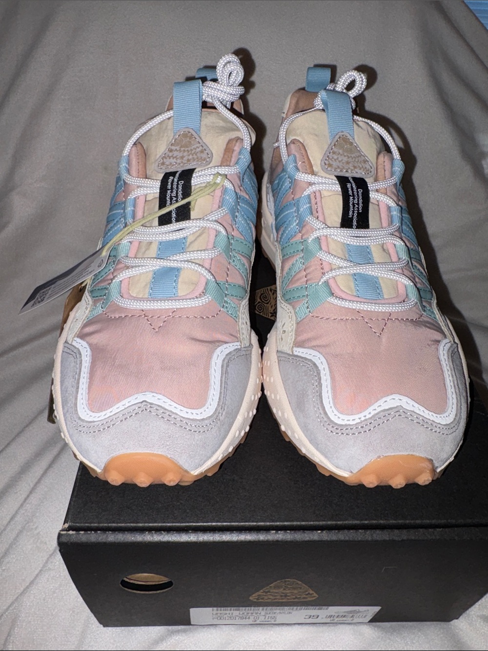 NWT Flower Mountain WASHI WOMAN Suede and technical fabric sneakers - Cream-Pink - Picture 7 of 14